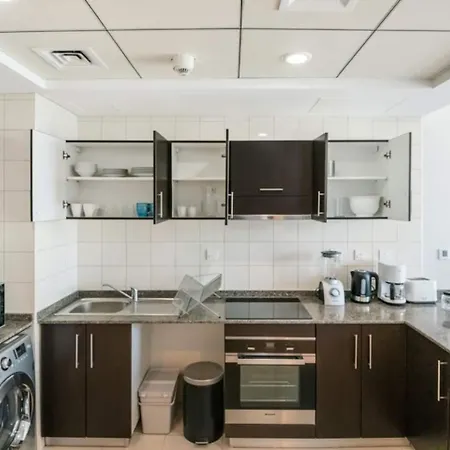 Luxurious 1 Bedroom Apartment In The Dubai Marina! Exterior photo