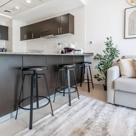 Luxurious 1 Bedroom Apartment In The Dubai Marina! Exterior photo